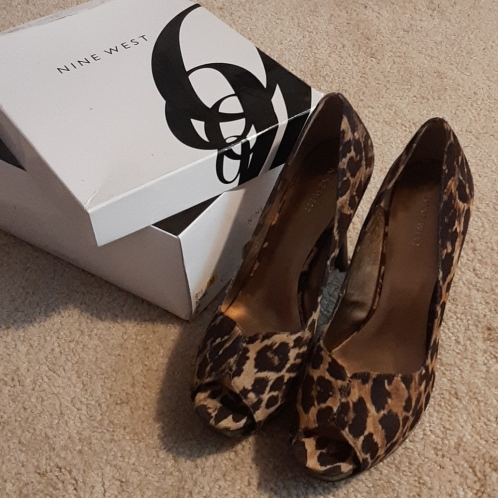Leopard print Nine West high heels